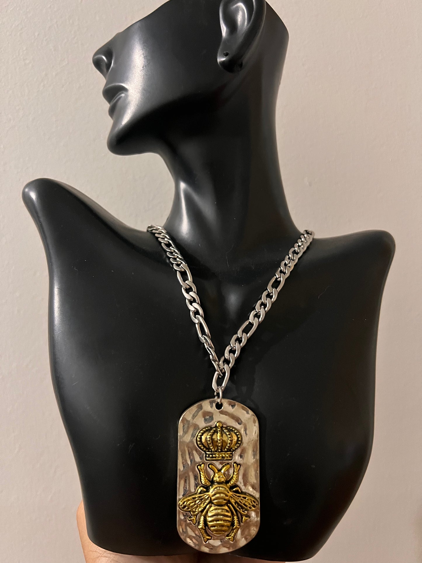 Queen Bee Metal Necklace